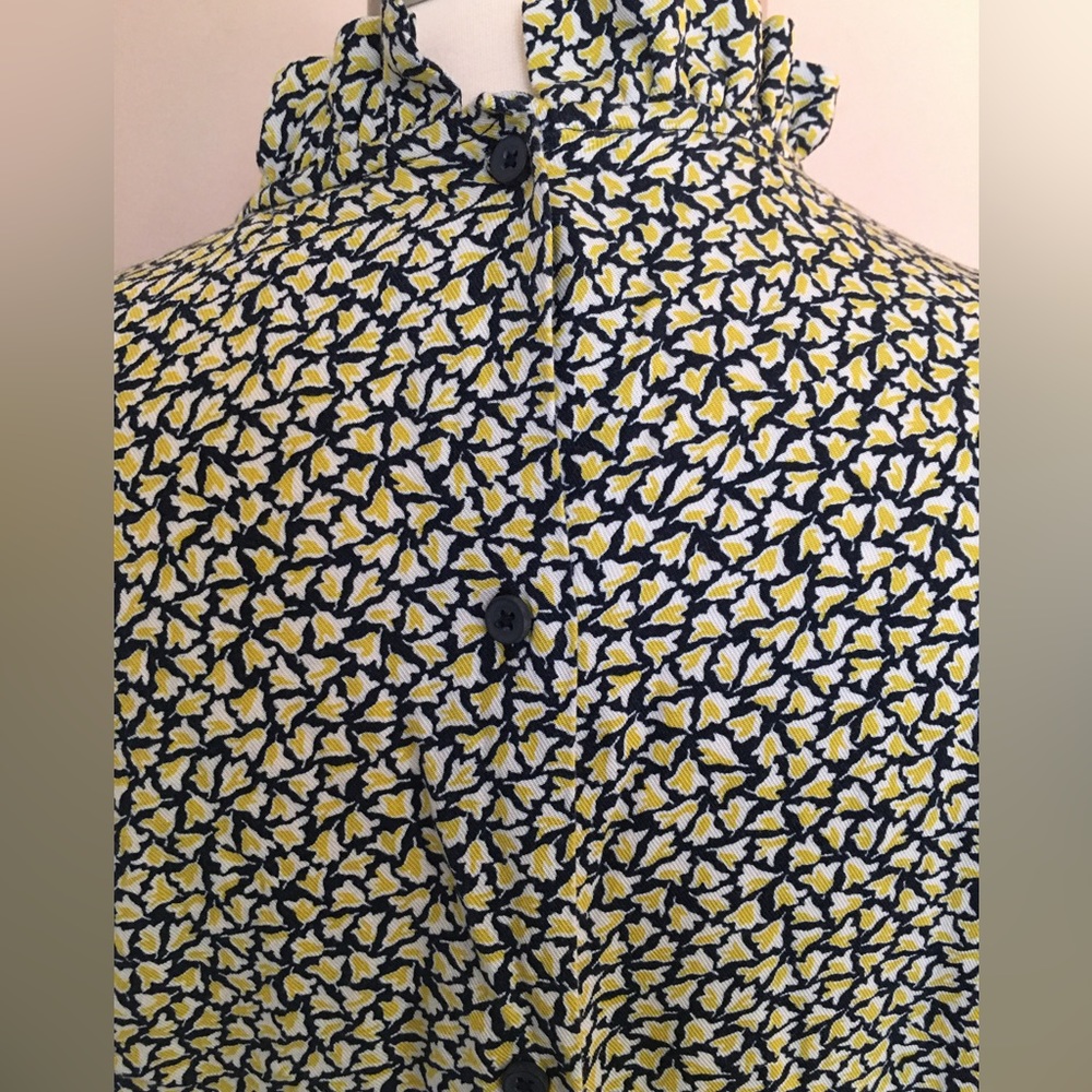 GOODTHREADS Ruffle Detail Blouse - Picture 5 of 5